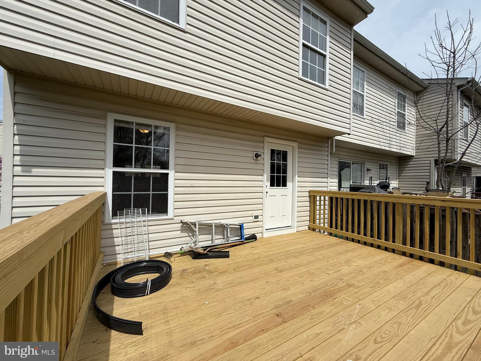 BARKLEY WOODS - Residential Lease