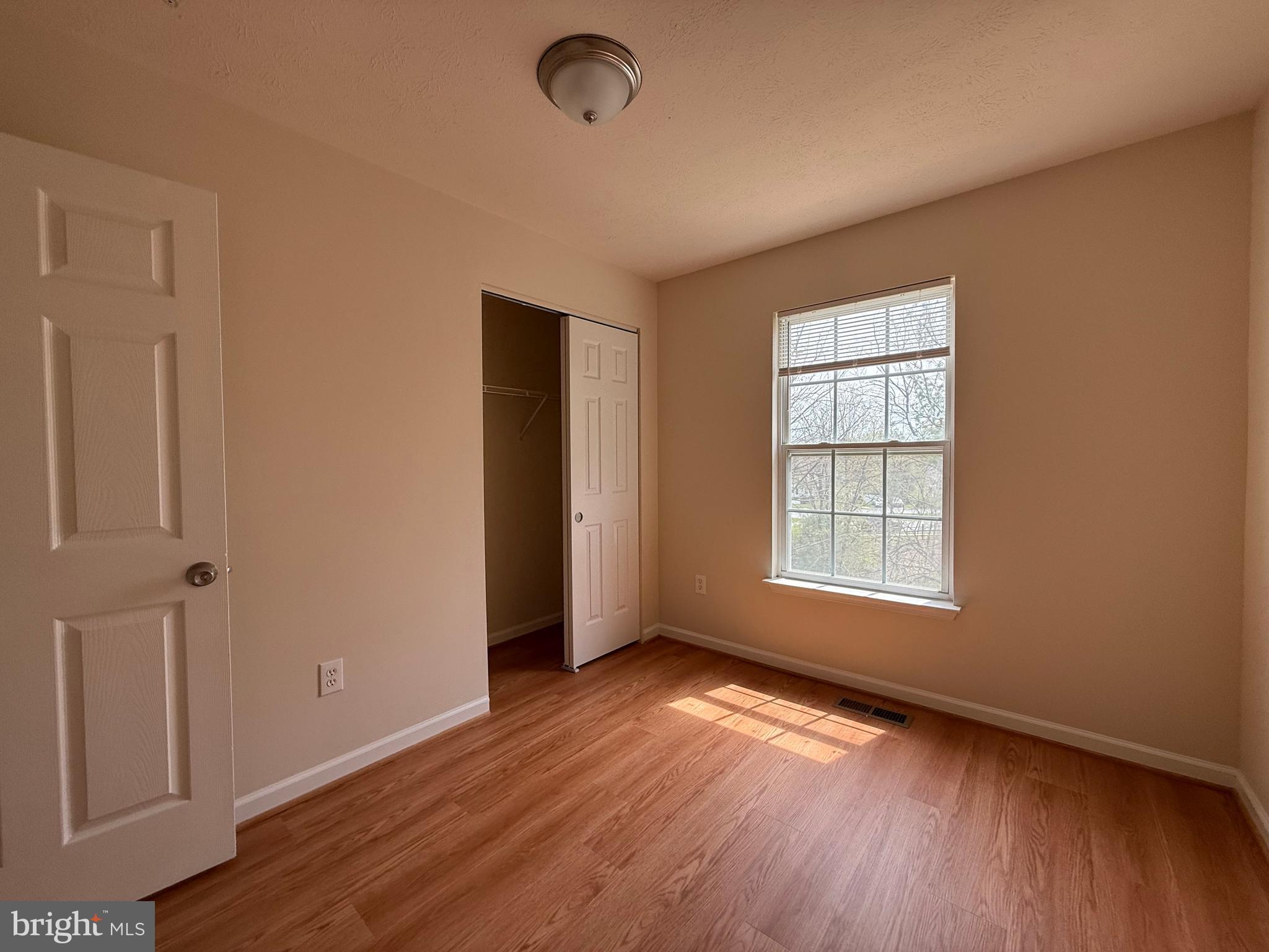 BARKLEY WOODS - Residential Lease