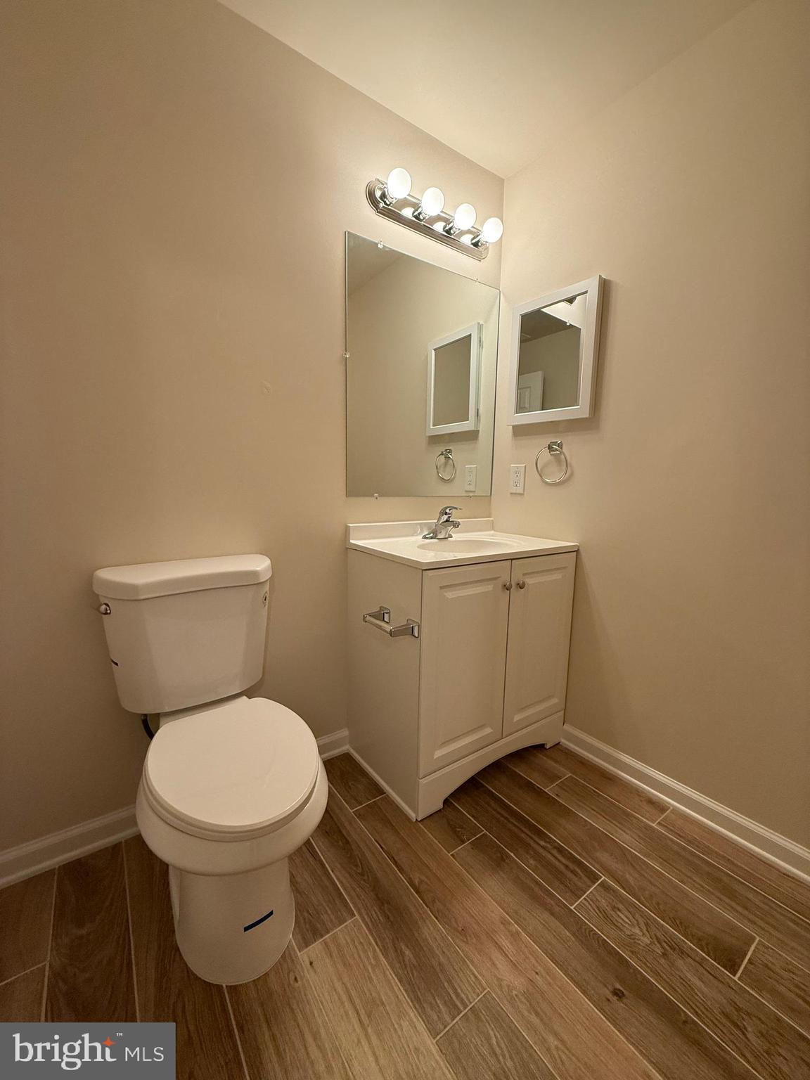 BARKLEY WOODS - Residential Lease