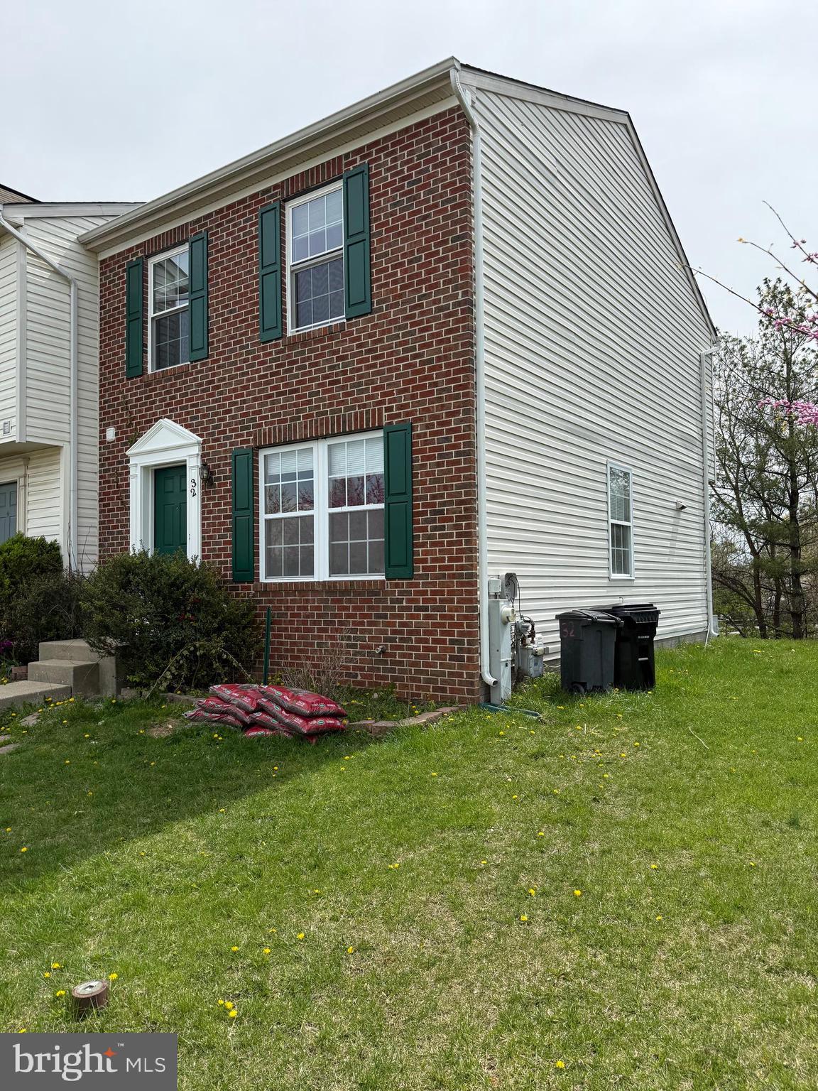 BARKLEY WOODS - Residential Lease