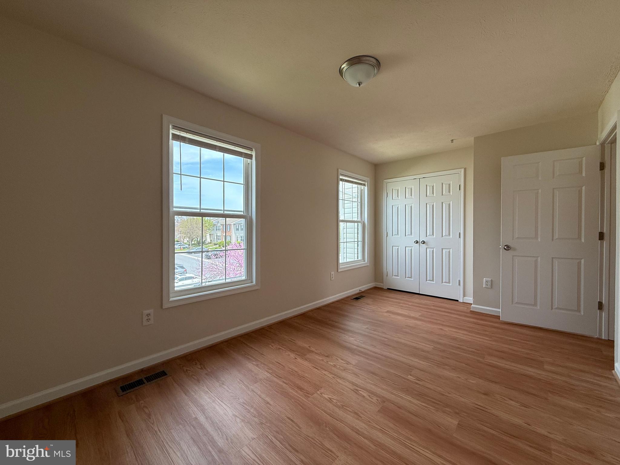 BARKLEY WOODS - Residential Lease