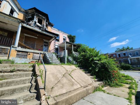 Townhouse For Sale - 726 E 23rd Street<br/> BALTIMORE, MD 21218