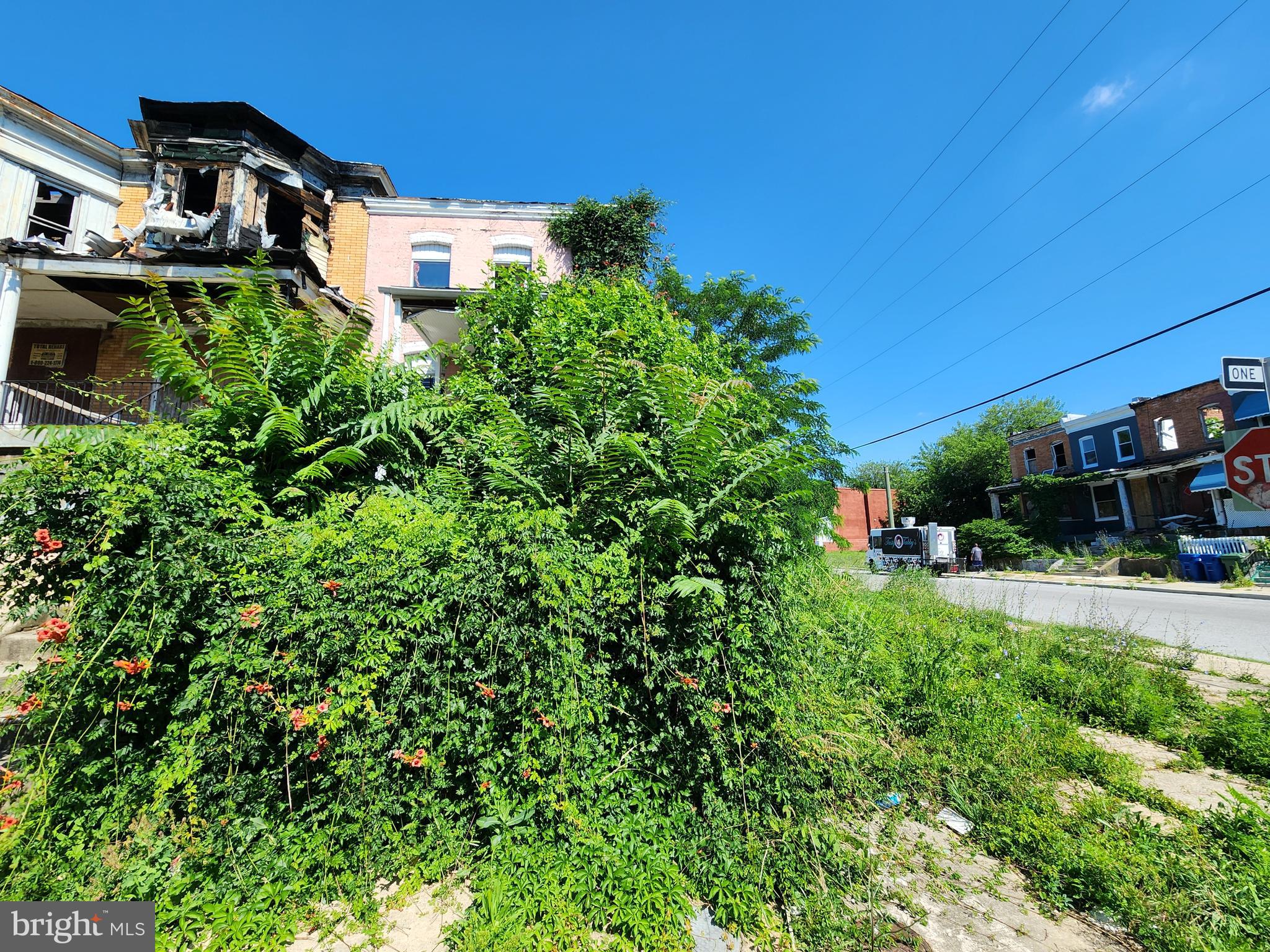 726 E 23RD STREET