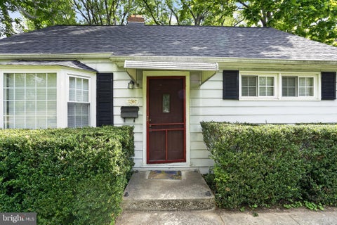 Homes For Rent - 3207 Dashiell Road<br/> FALLS CHURCH, VA 22042