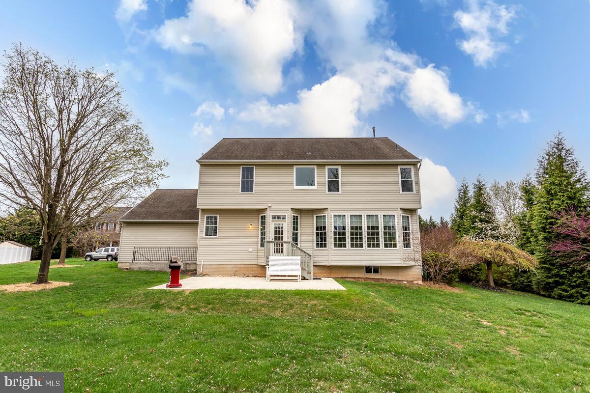 EDGEWOOD - Residential