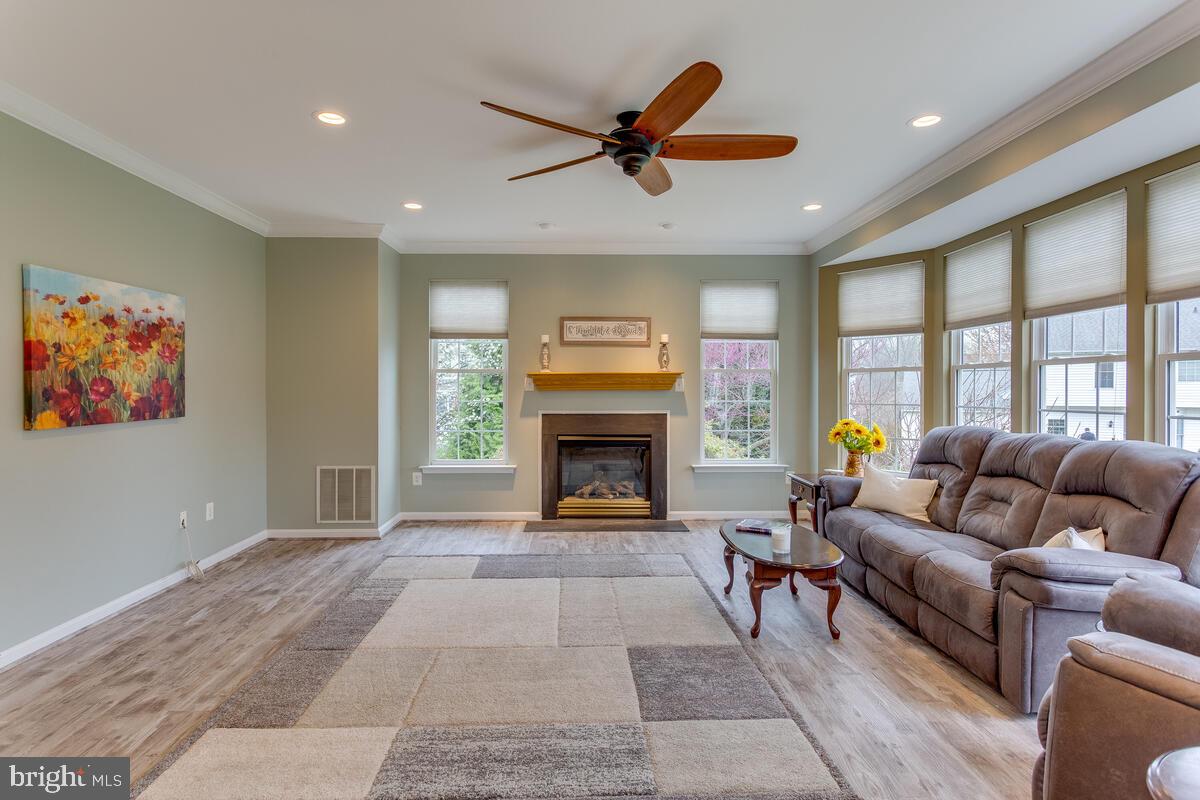 EDGEWOOD - Residential