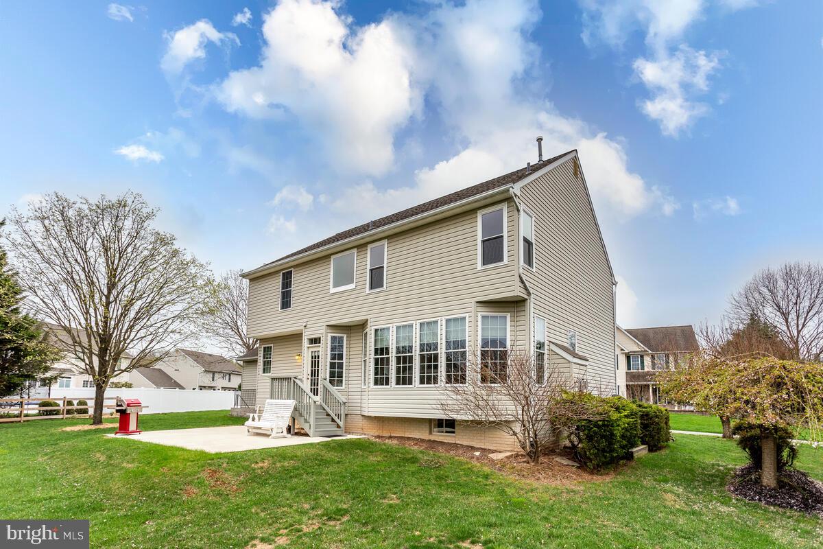 EDGEWOOD - Residential