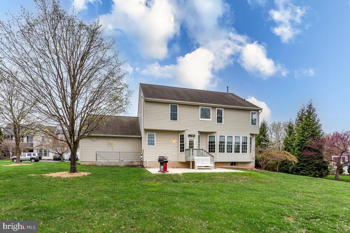 EDGEWOOD - Residential