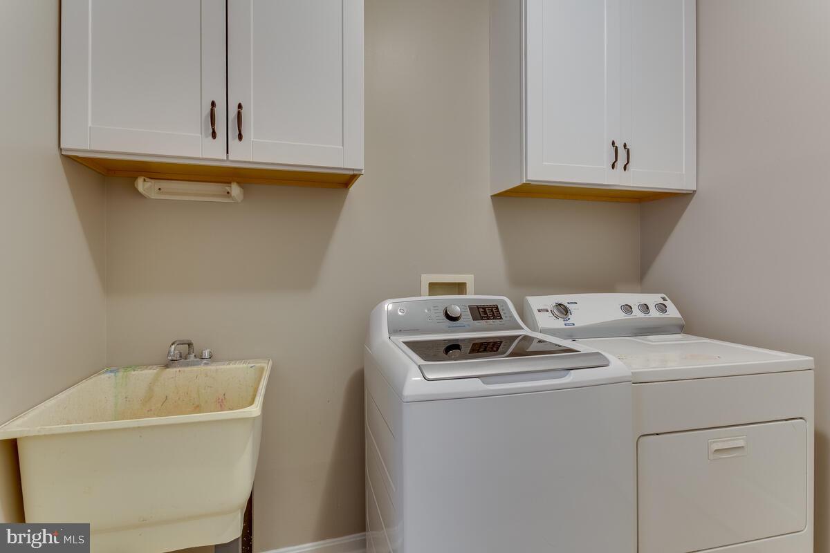 EDGEWOOD - Residential