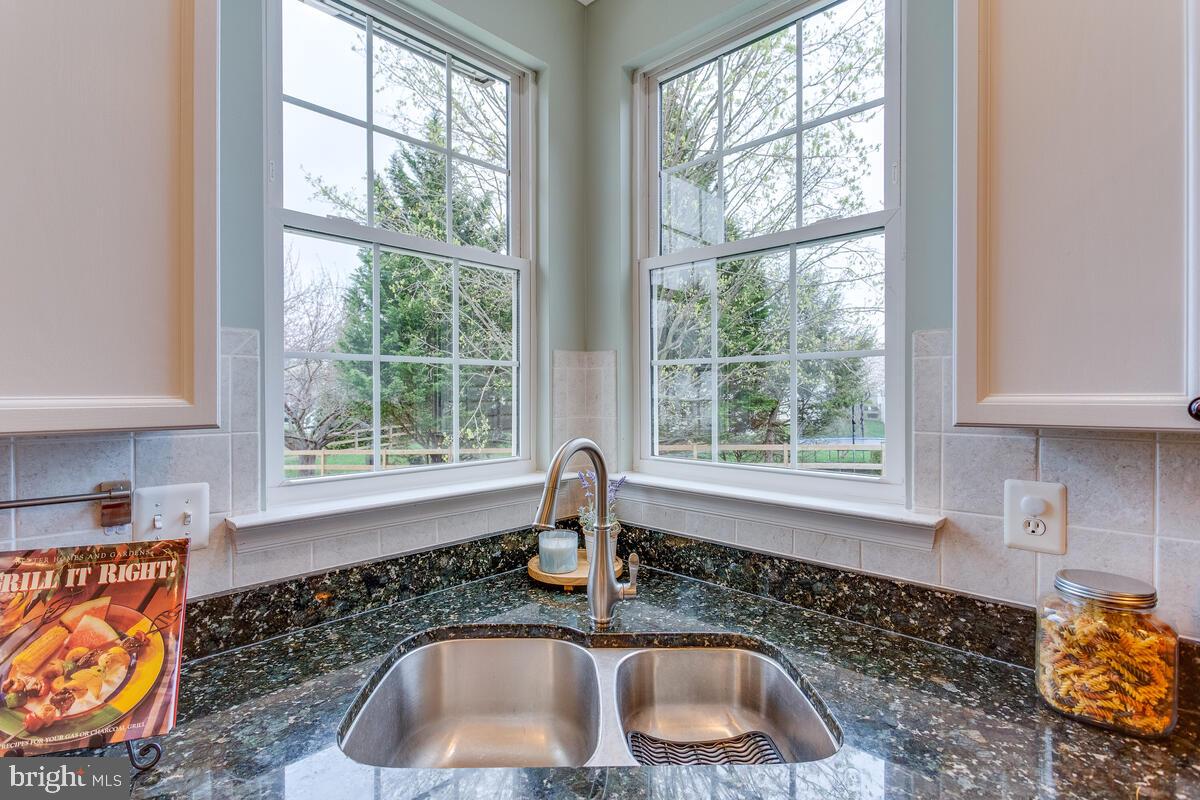 EDGEWOOD - Residential