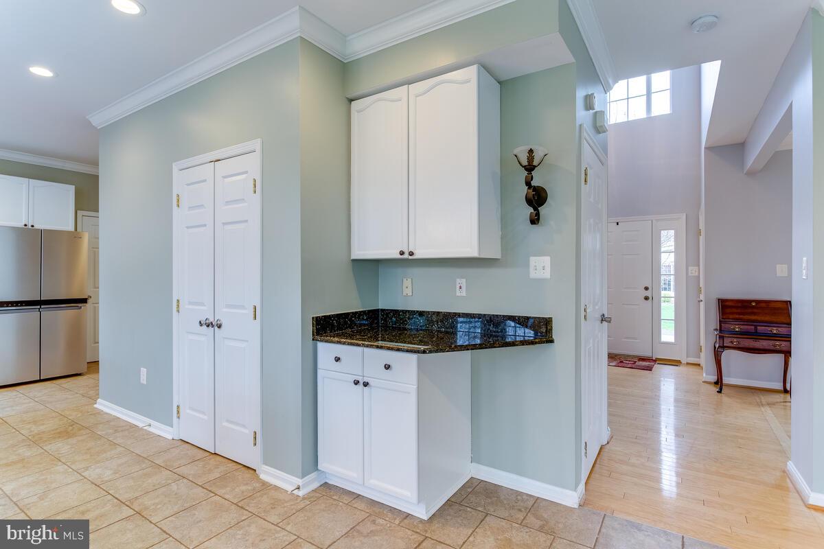 EDGEWOOD - Residential