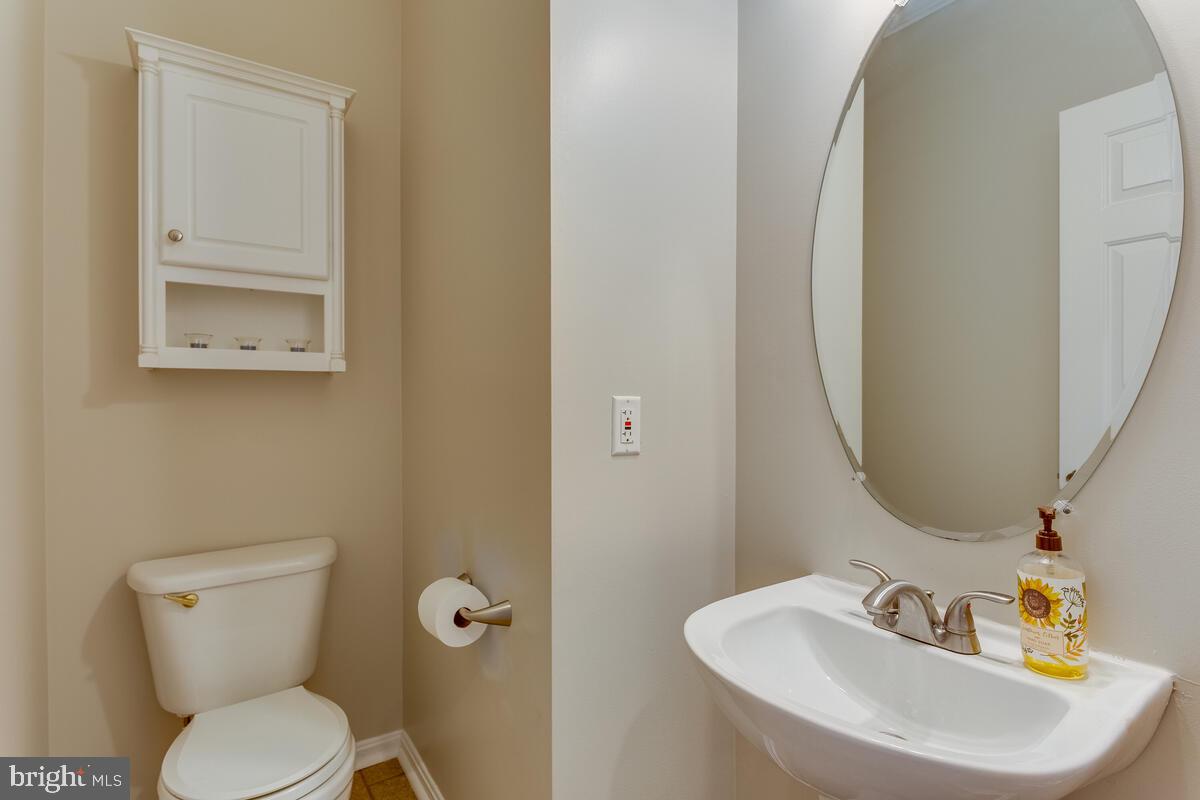 EDGEWOOD - Residential