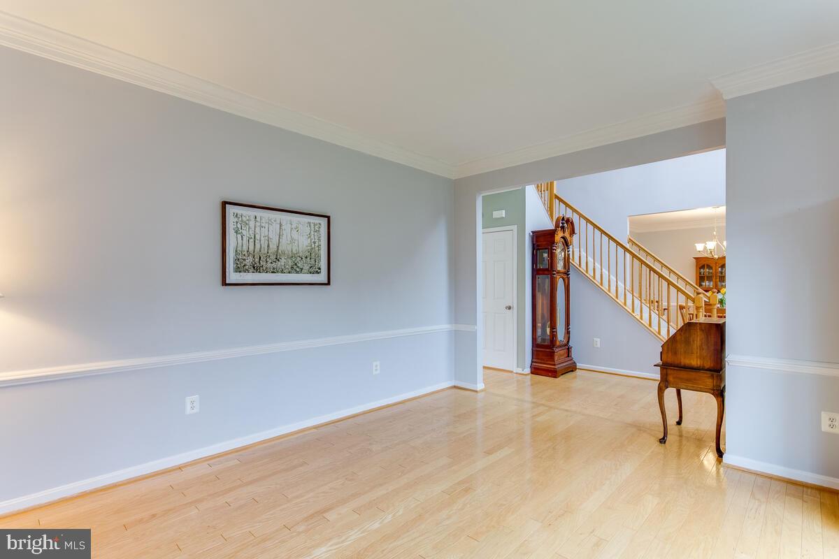 EDGEWOOD - Residential