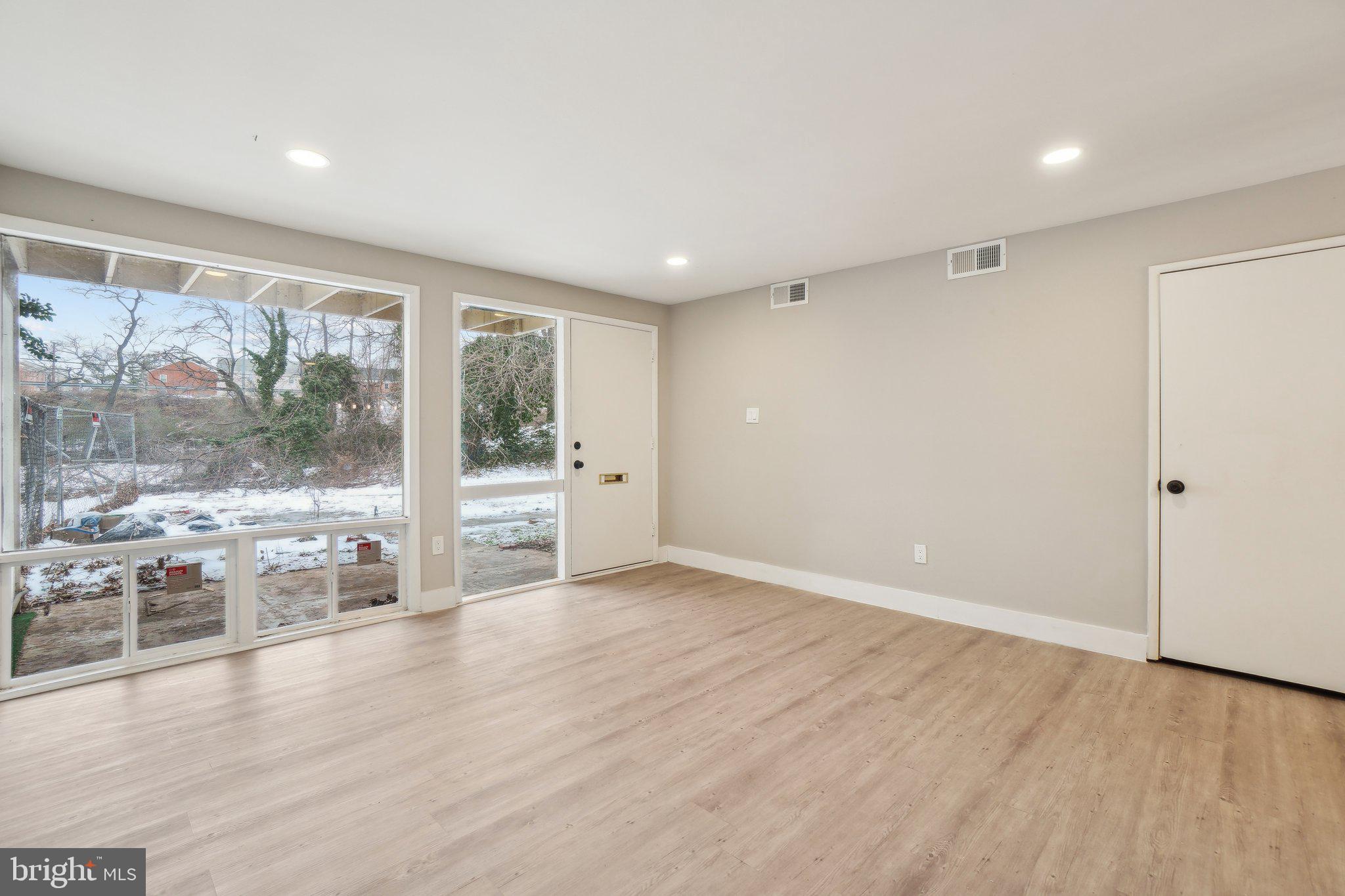 HOLLY HILL CONDOMINIUMS - Residential