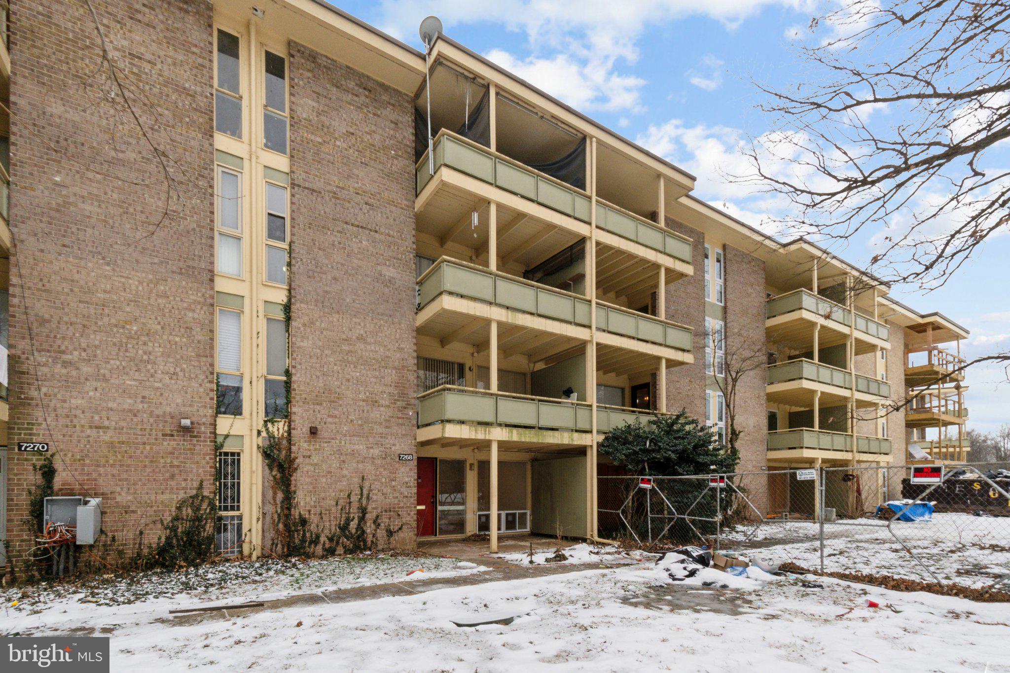 HOLLY HILL CONDOMINIUMS - Residential