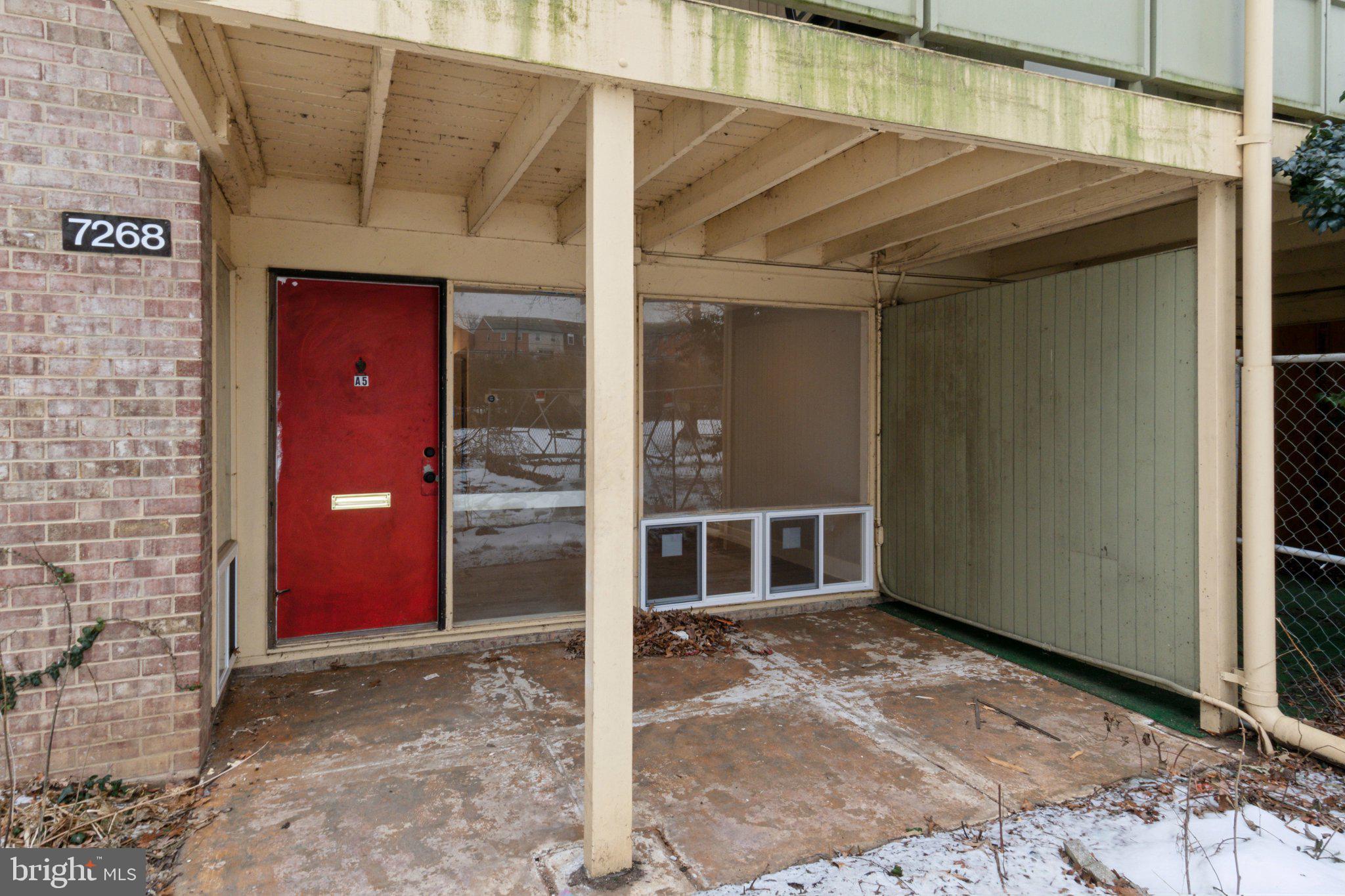 HOLLY HILL CONDOMINIUMS - Residential