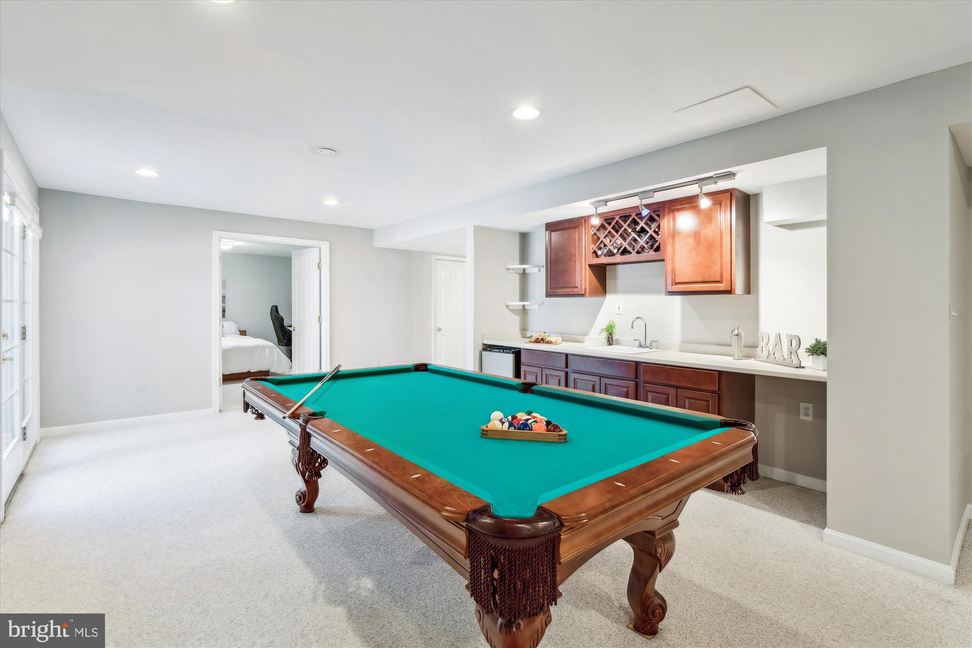 ASHLEIGH KNOLLS - Residential