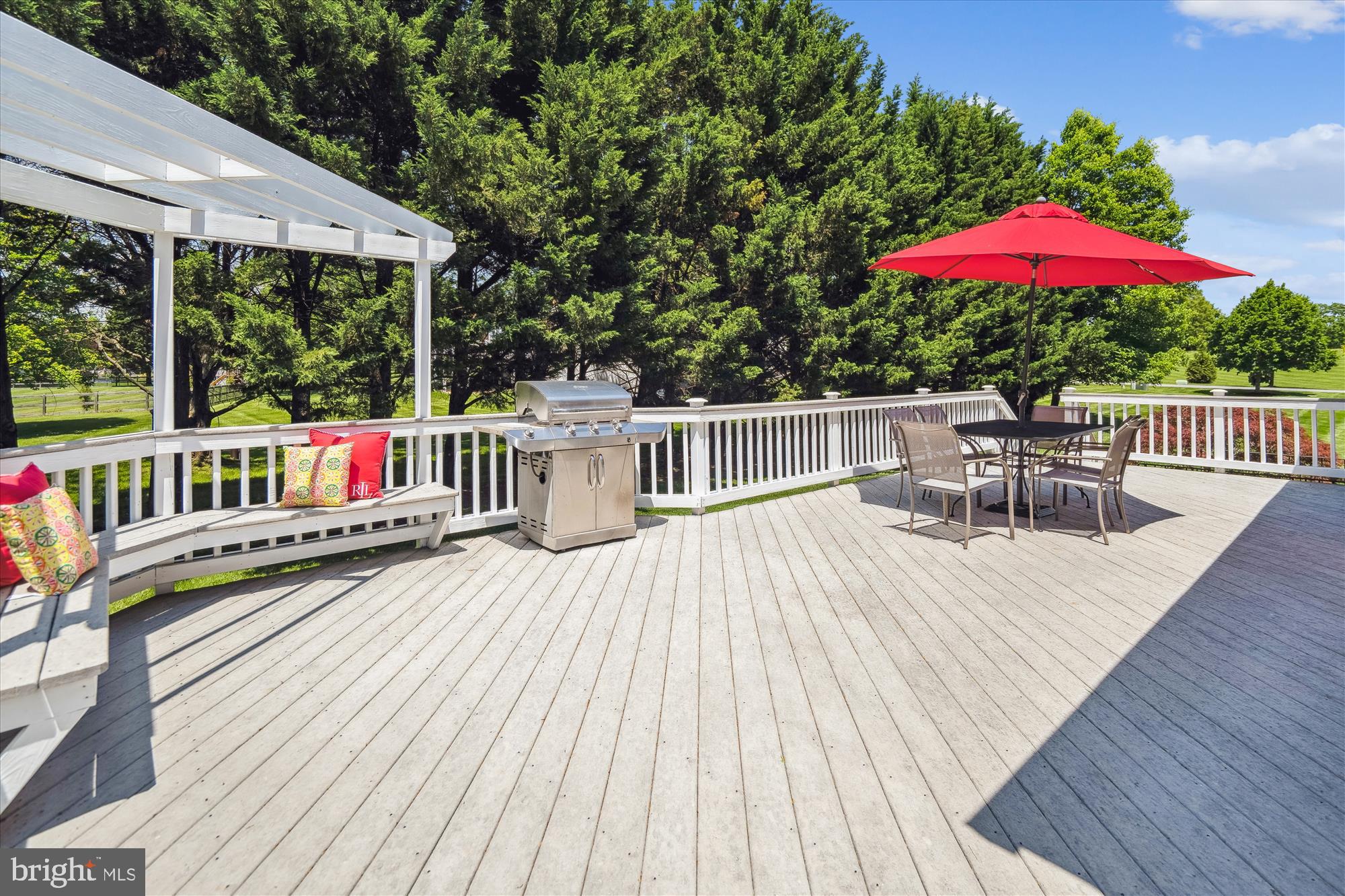 ASHLEIGH KNOLLS - Residential