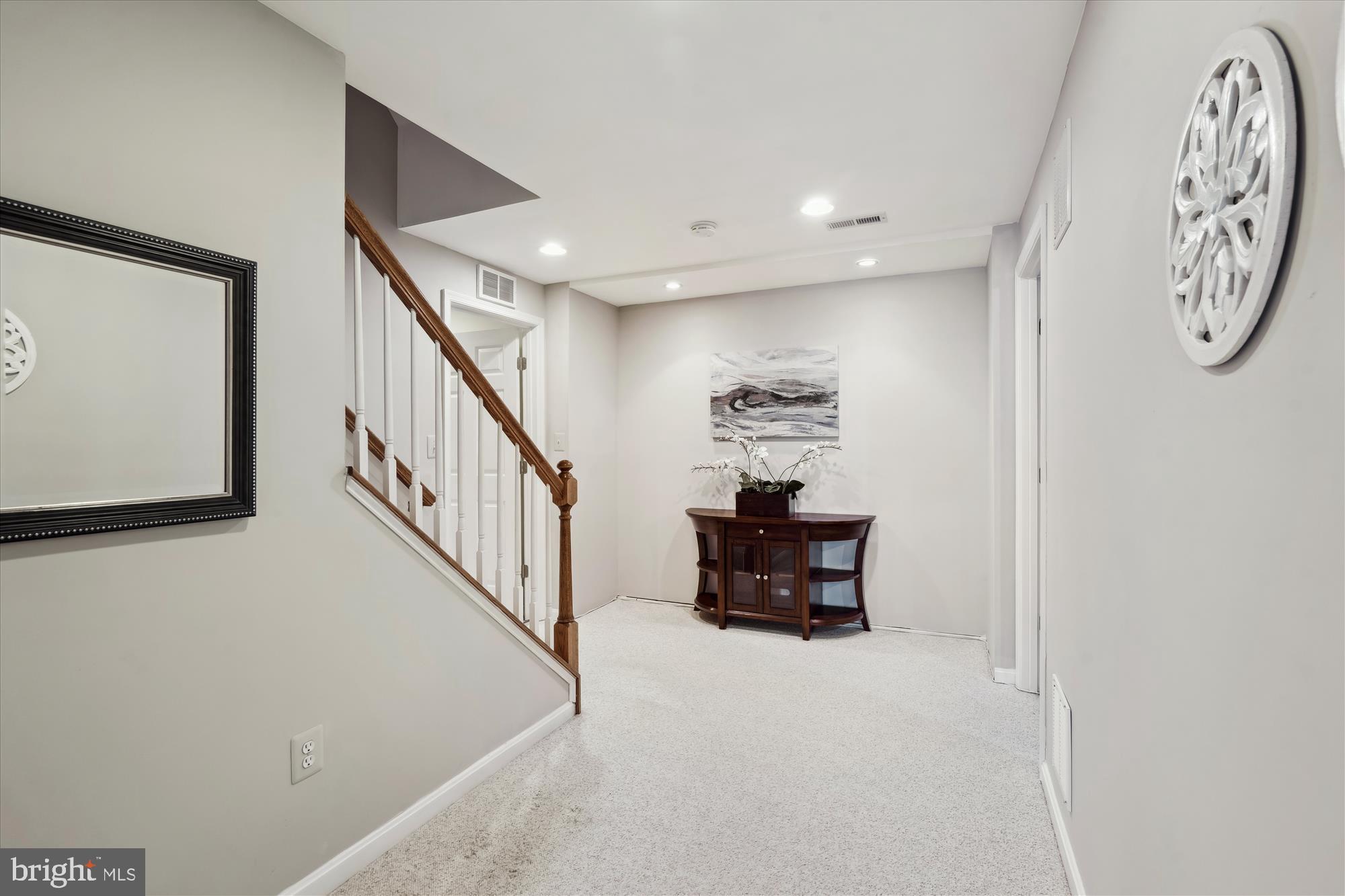 ASHLEIGH KNOLLS - Residential