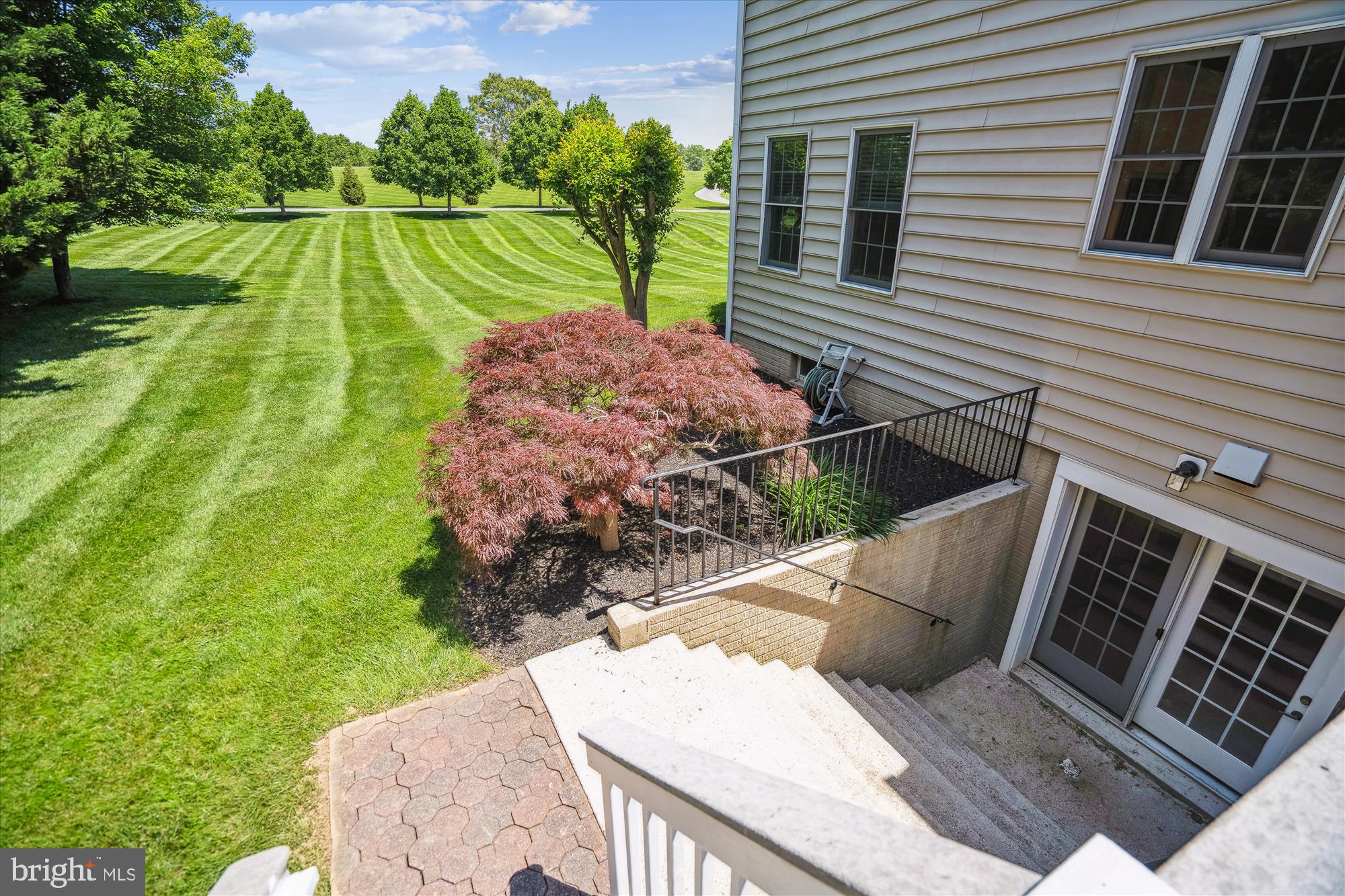 ASHLEIGH KNOLLS - Residential