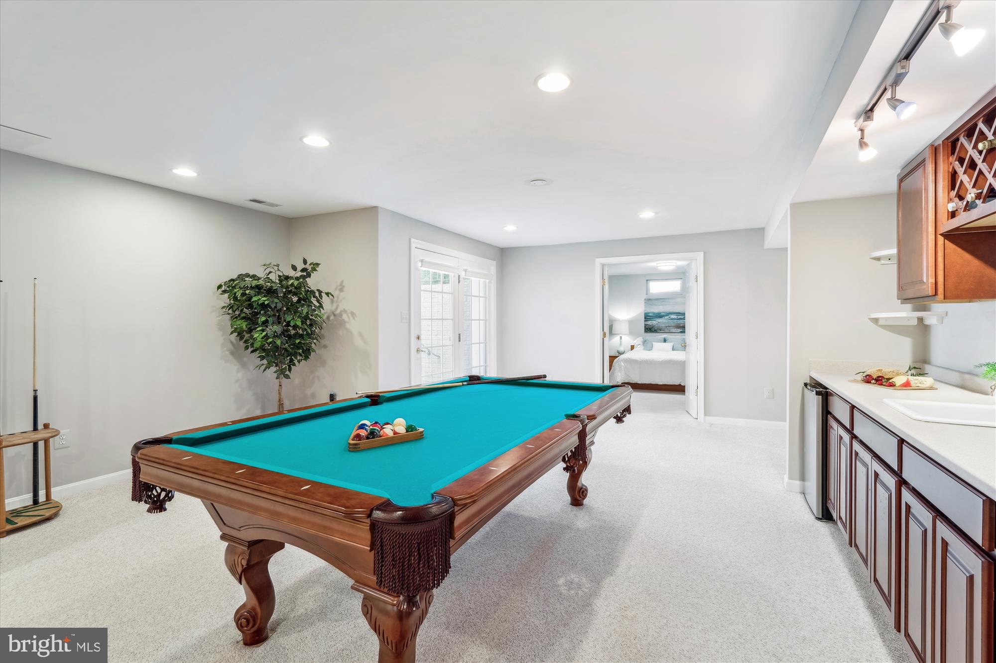 ASHLEIGH KNOLLS - Residential