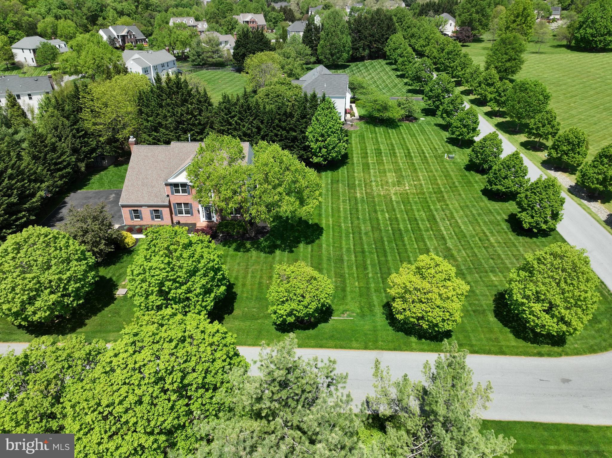 ASHLEIGH KNOLLS - Residential