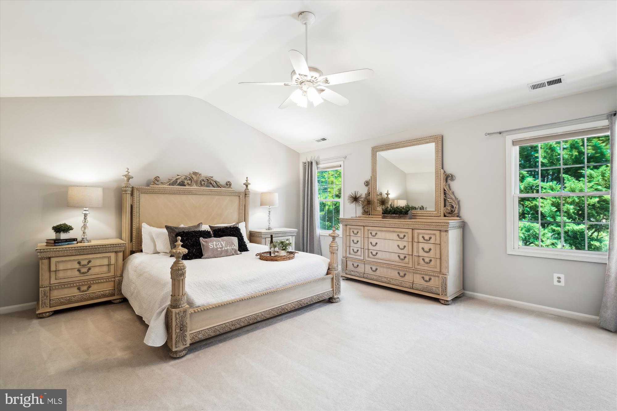 ASHLEIGH KNOLLS - Residential