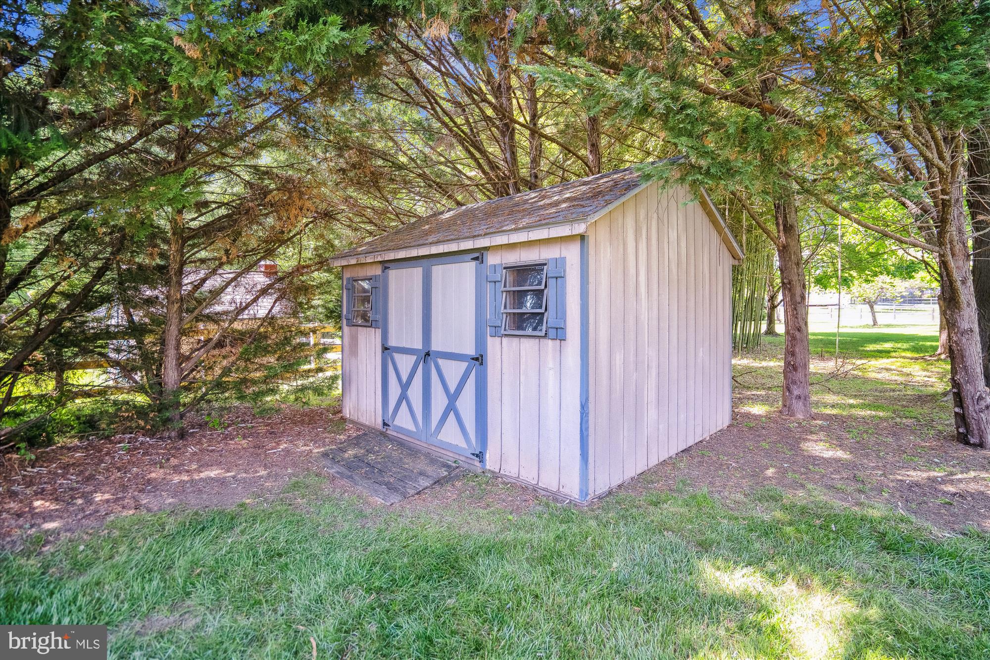 ASHLEIGH KNOLLS - Residential