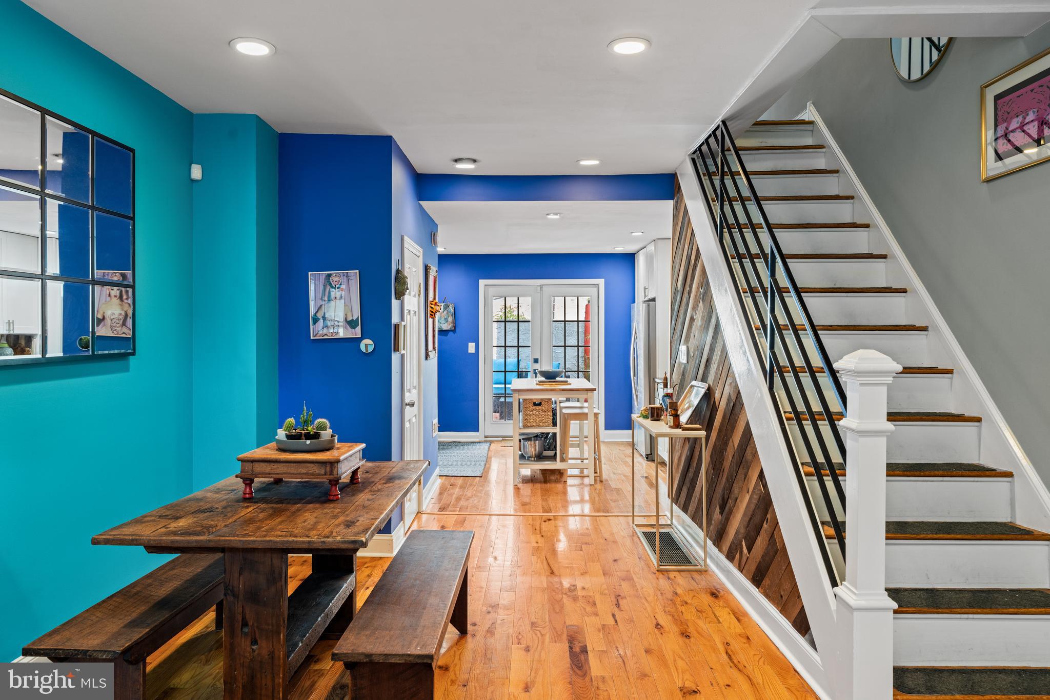 DICKINSON NARROWS - Residential