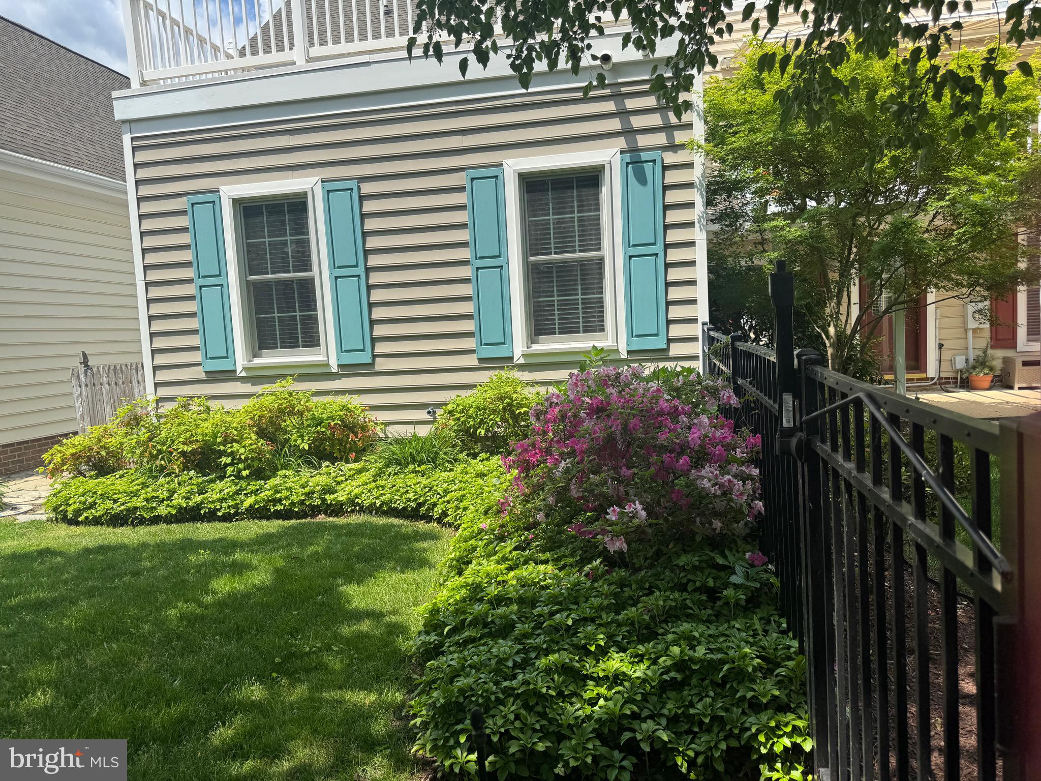 EASTON CLUB - Residential