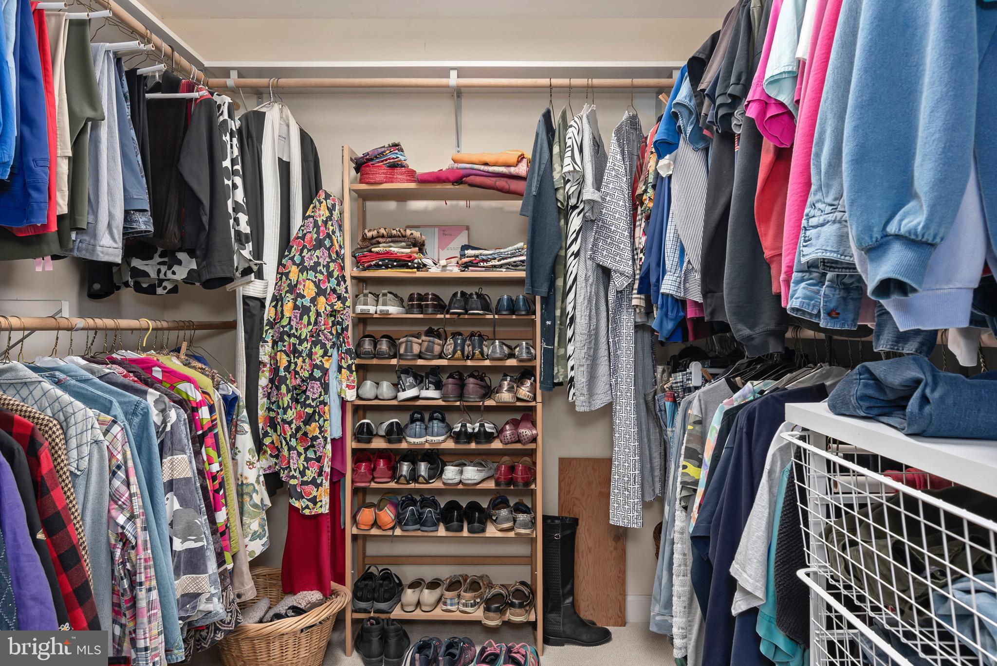 EASTON CLUB - Residential