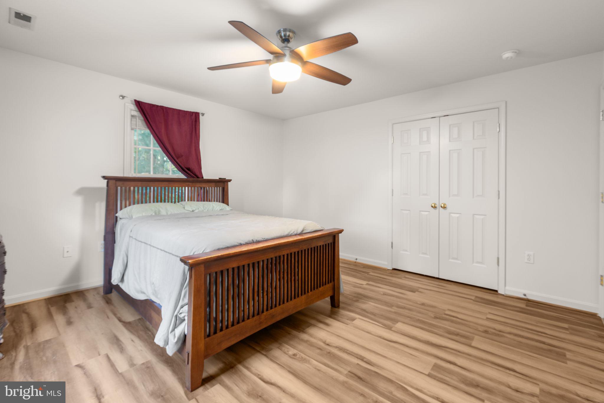 SOUTH WOODS - Residential