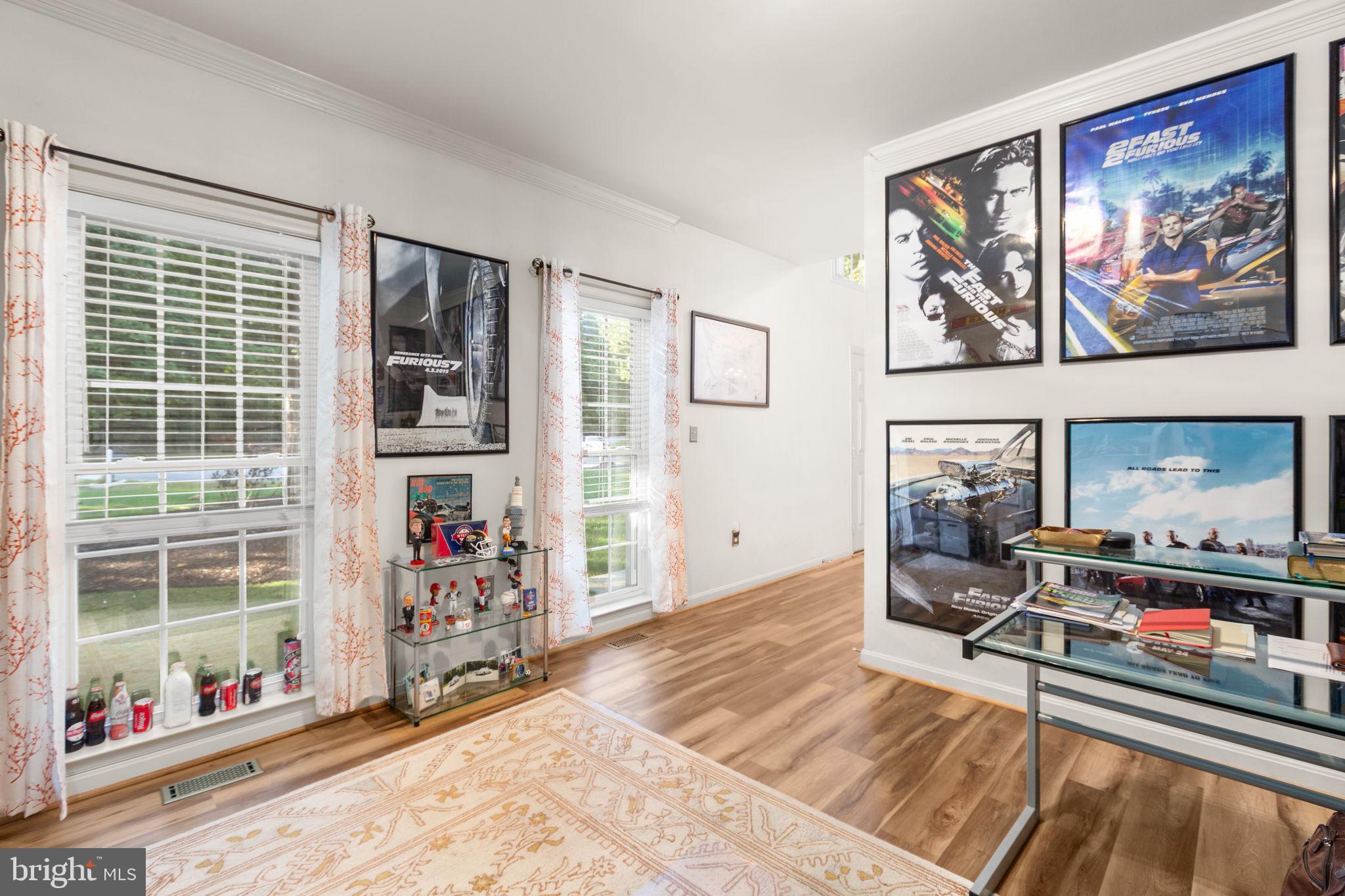 SOUTH WOODS - Residential