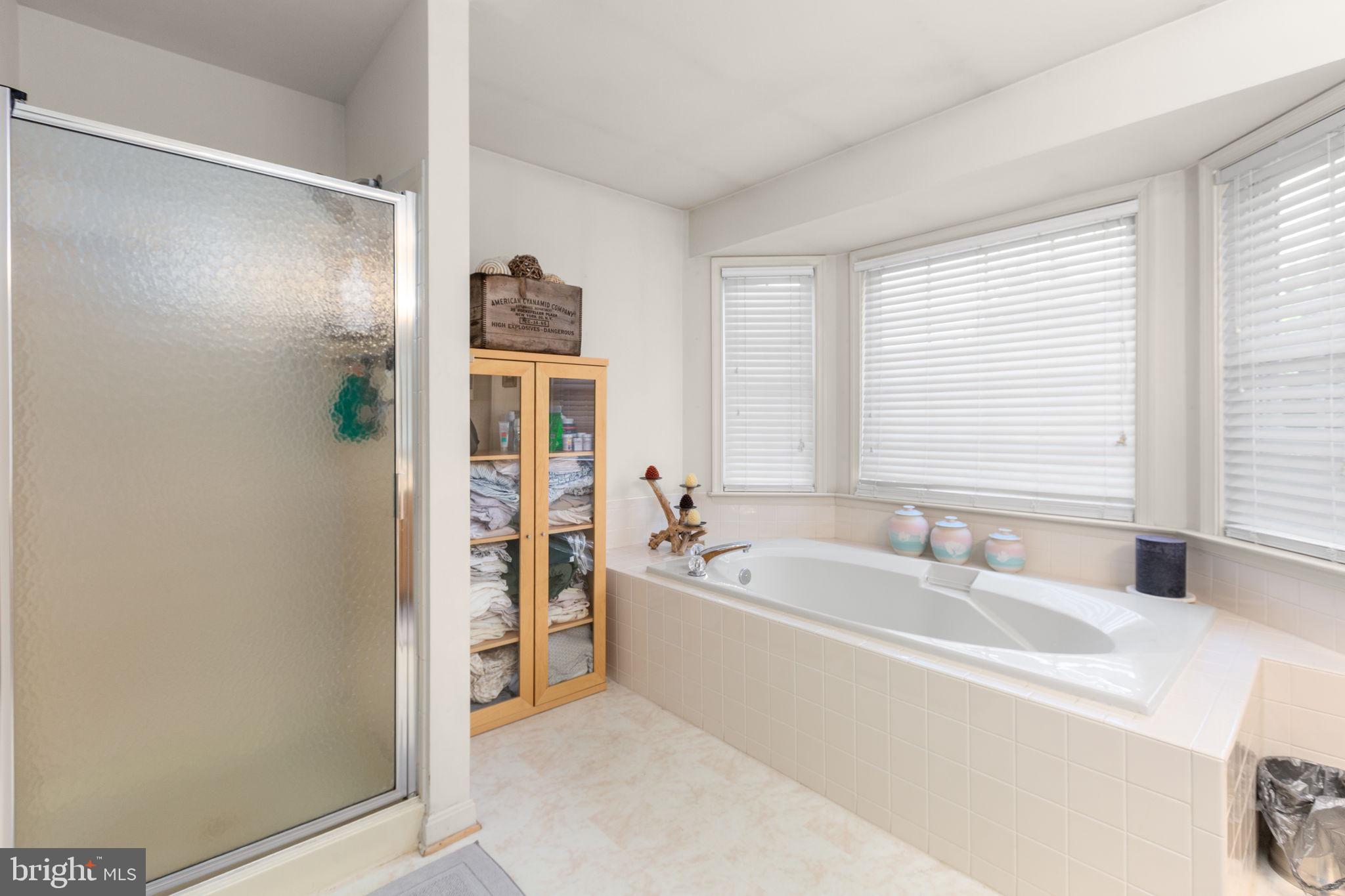 SOUTH WOODS - Residential