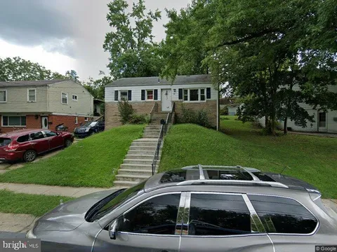 210 Taylor Avenue, Rockville, MD MLS: MDMC2170992