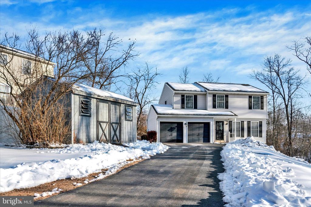 Photo of 652 Upland Street, POTTSTOWN, PA 19464 (MLS # PAMC2164872)