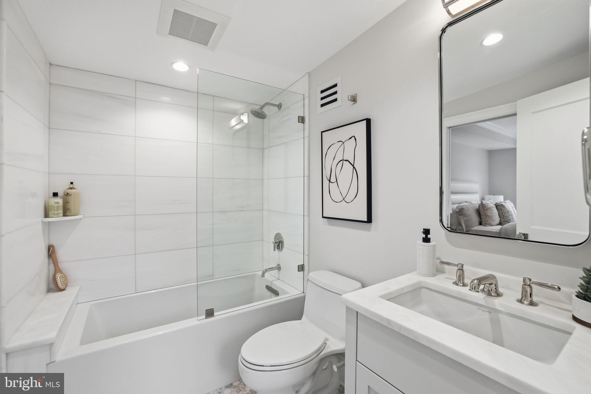 GEORGETOWN - Residential