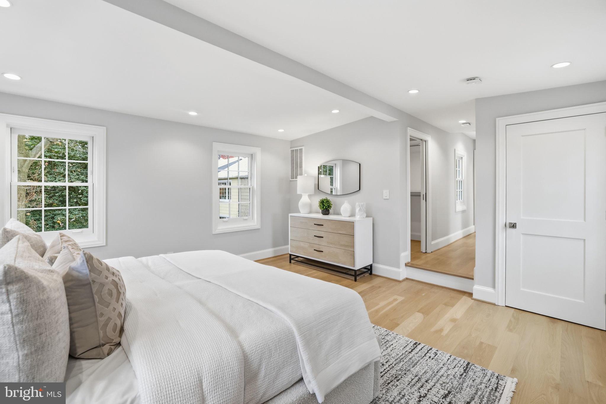 GEORGETOWN - Residential