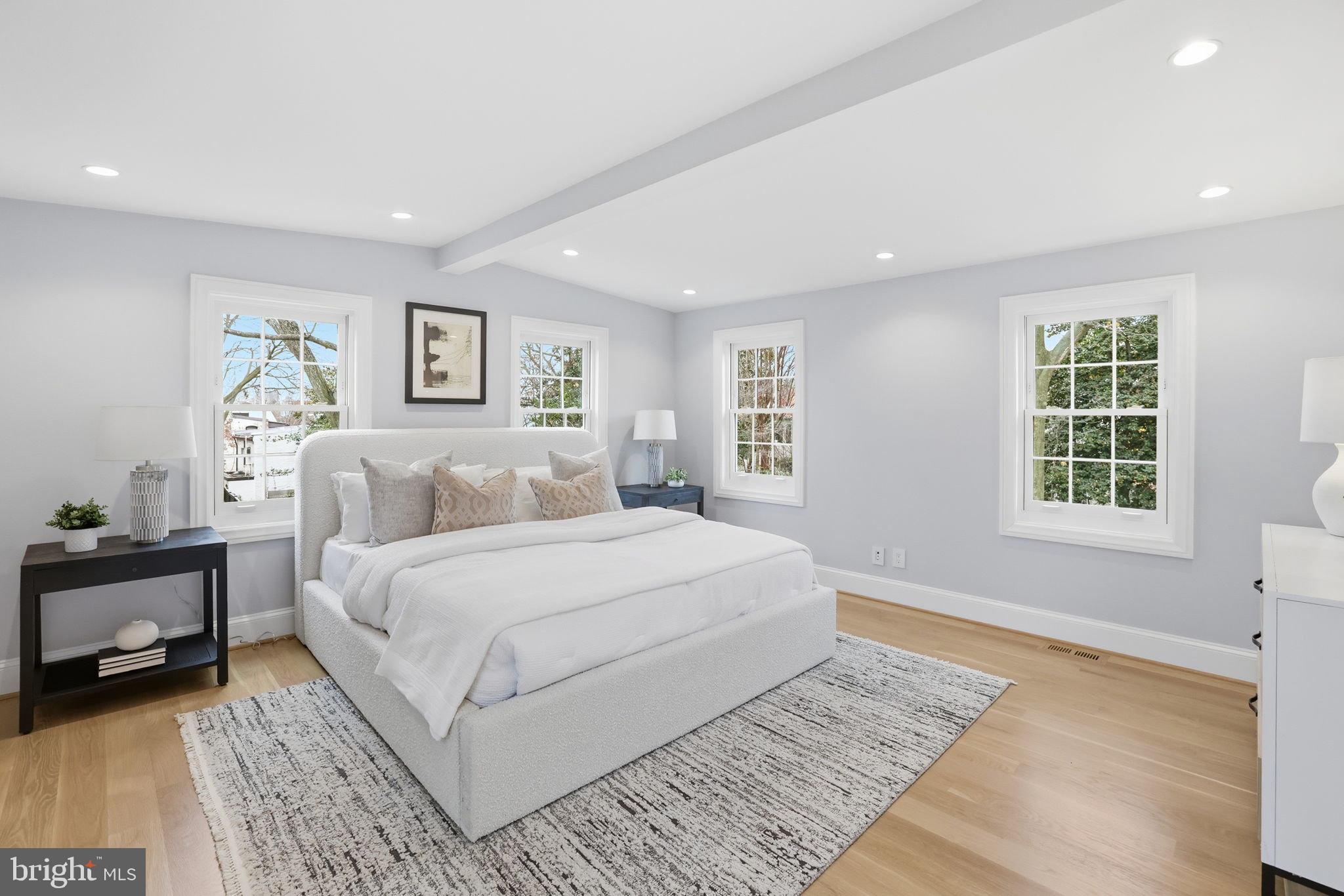 GEORGETOWN - Residential