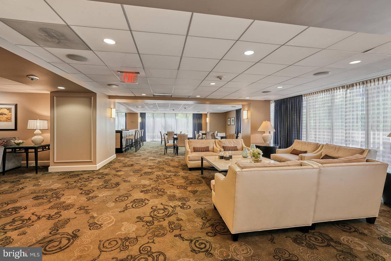 THE ELIZABETH - Residential