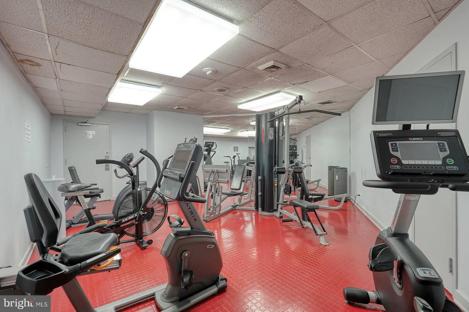 THE ELIZABETH - Residential