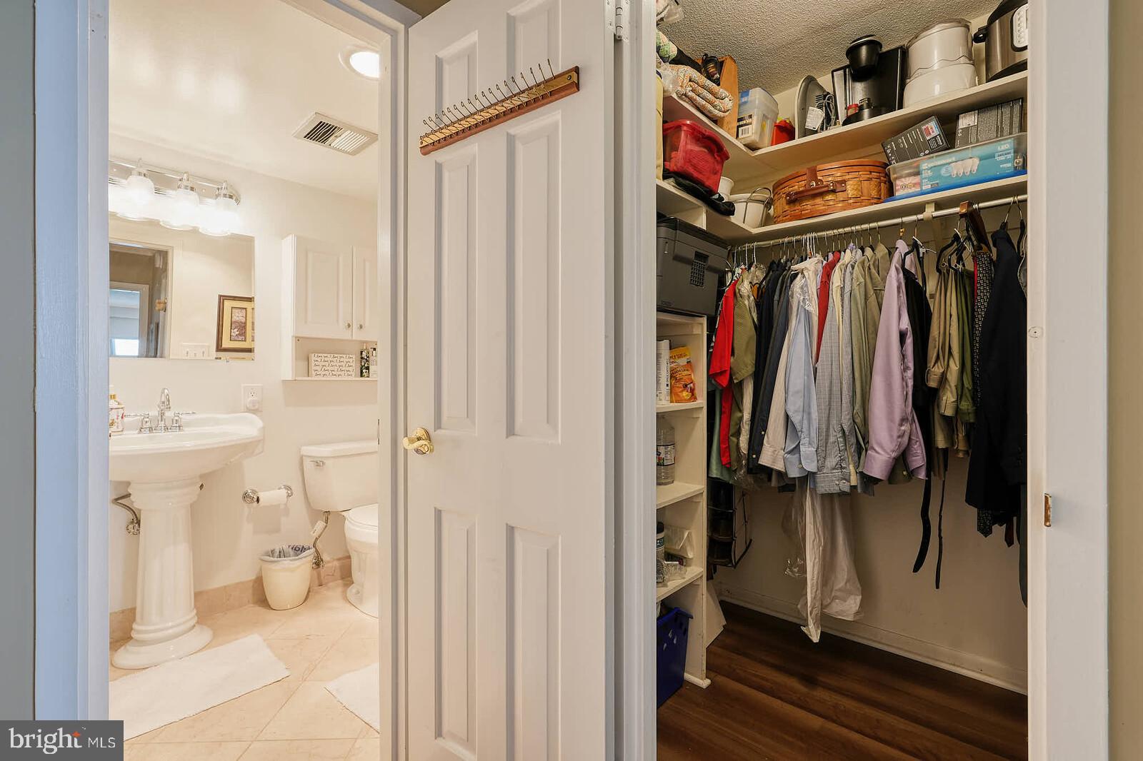 THE ELIZABETH - Residential