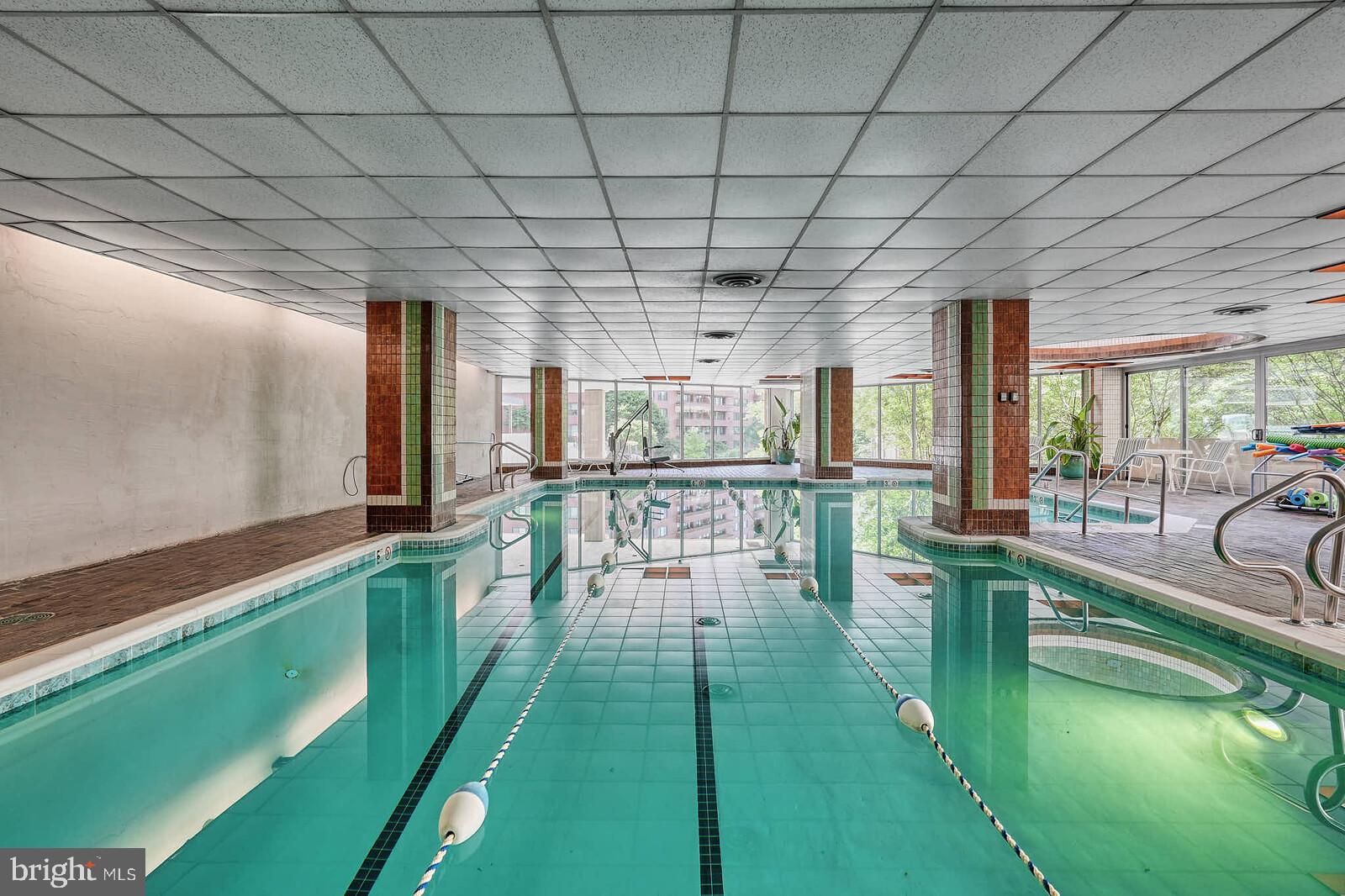 THE ELIZABETH - Residential