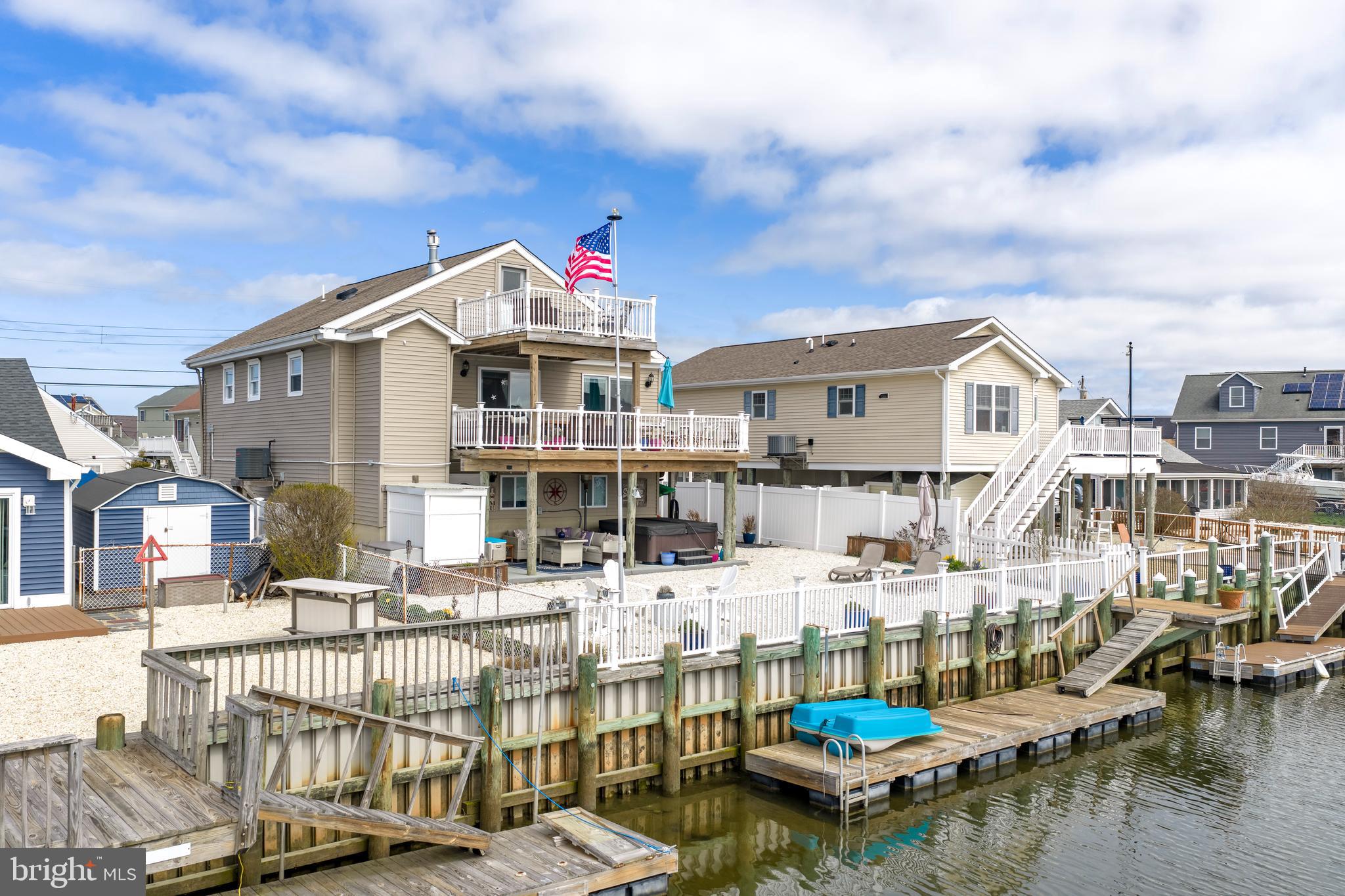 139 S LONGBOAT DRIVE