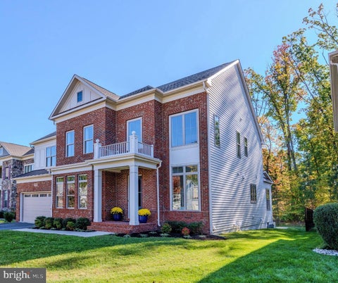 Photo of 13067 Amber Dell Court, FAIRFAX, VA 22030 (MLS # VAFX2347938)