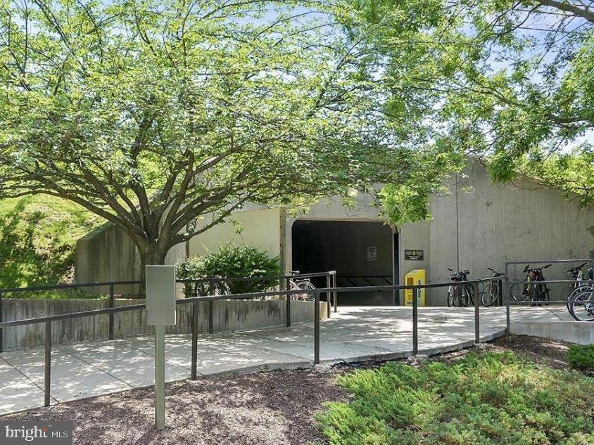 GROSVENOR PARK - Residential