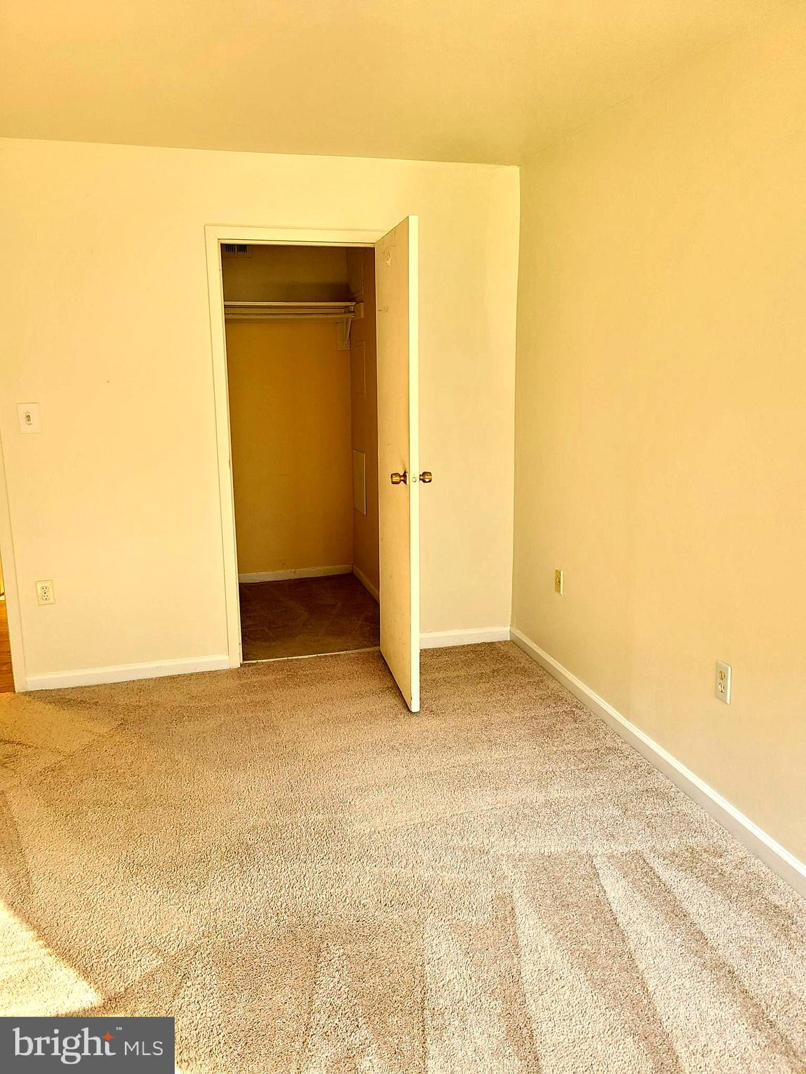 CHELSEA WOODS-PHASE 3> - Residential