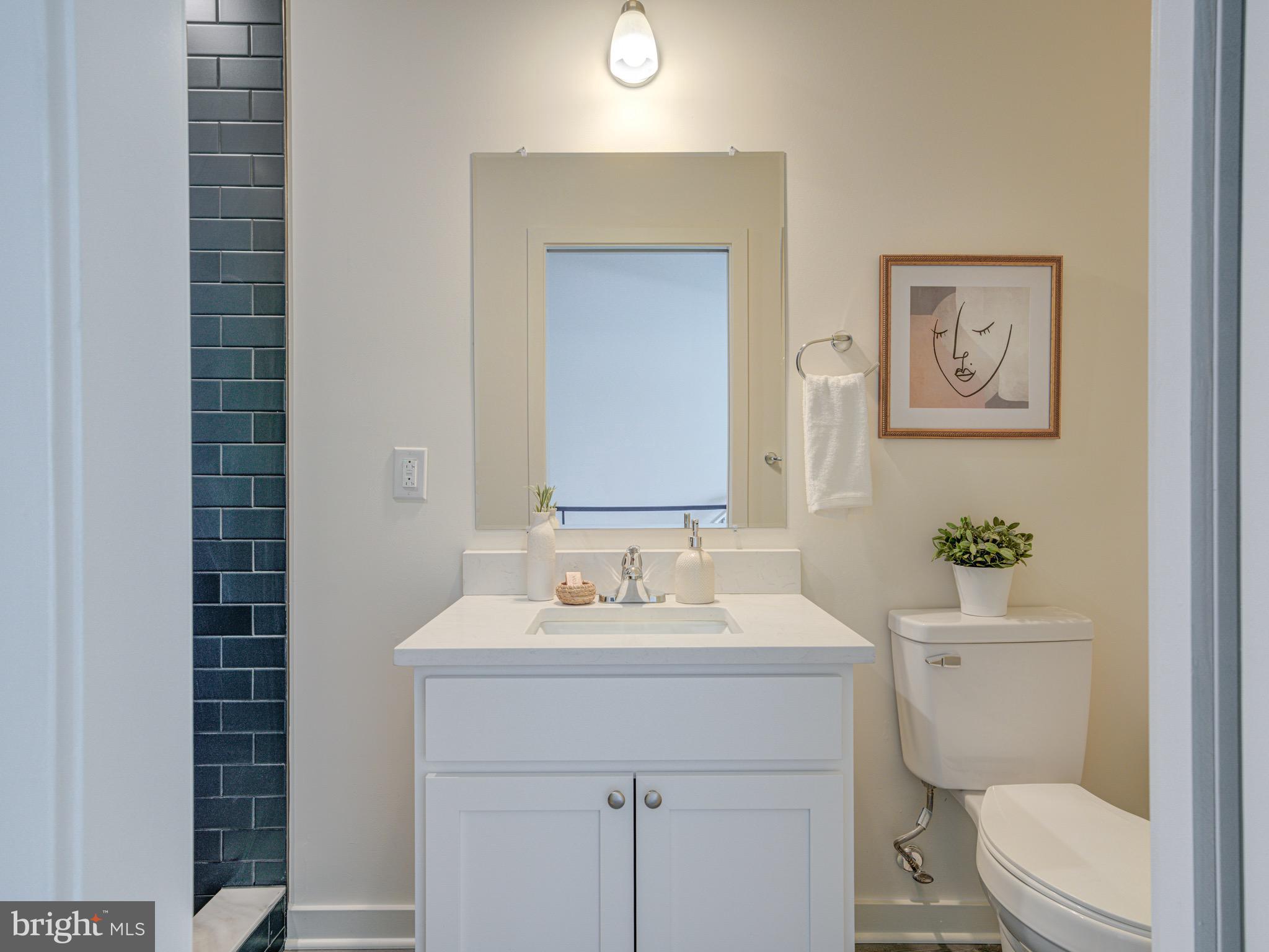 PORT RICHMOND - Residential