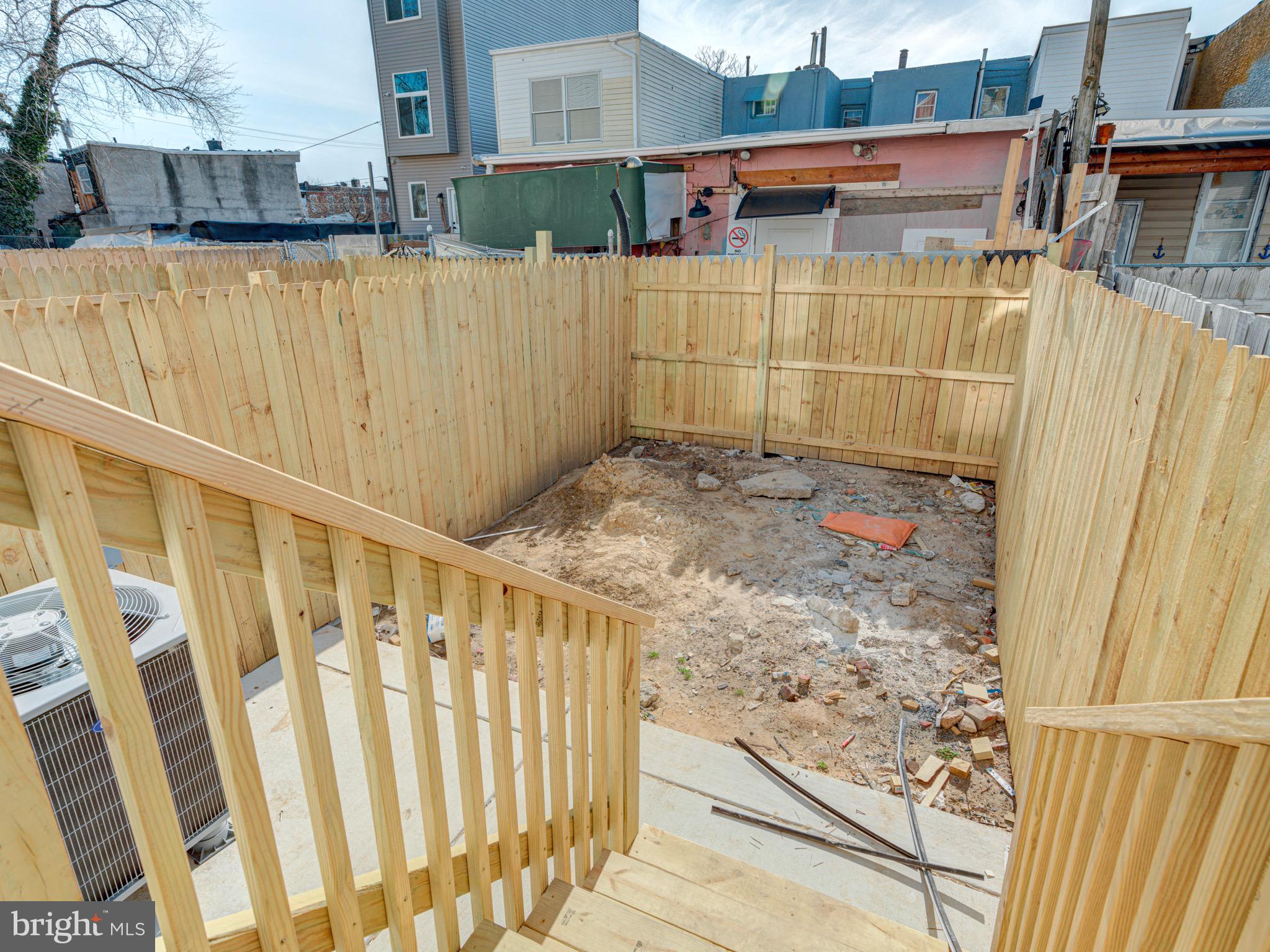 PORT RICHMOND - Residential