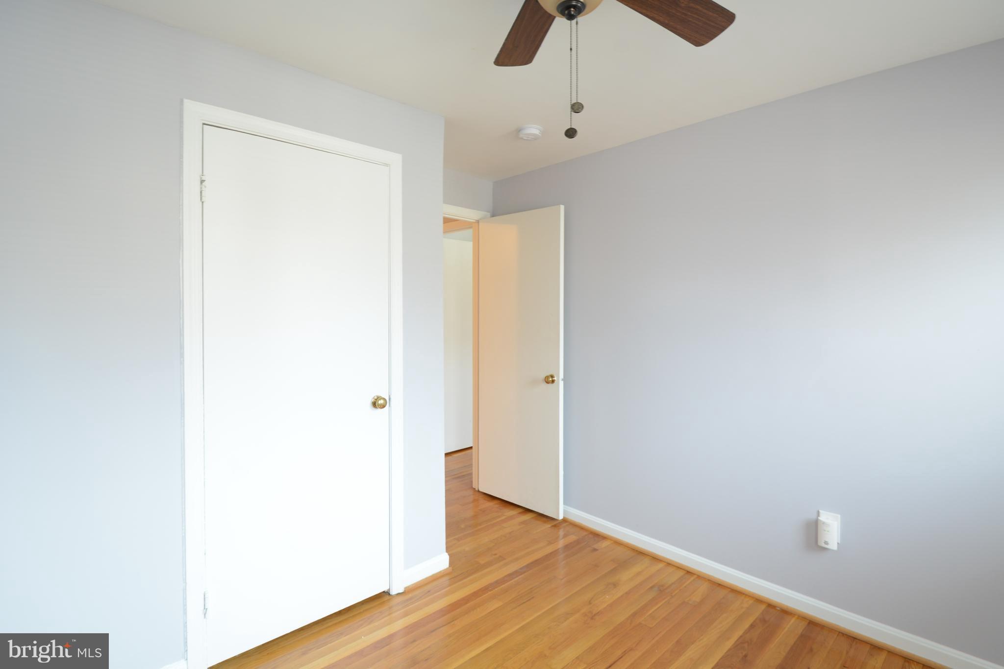 GREENWICH HILL - Residential